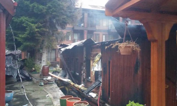 Uzungöl’de İnan Kardeşlerde Yangın