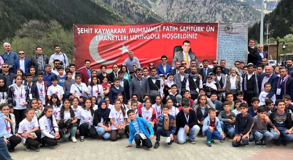 Çaykara şehit Kaymakamın misafirlerini ağırladı