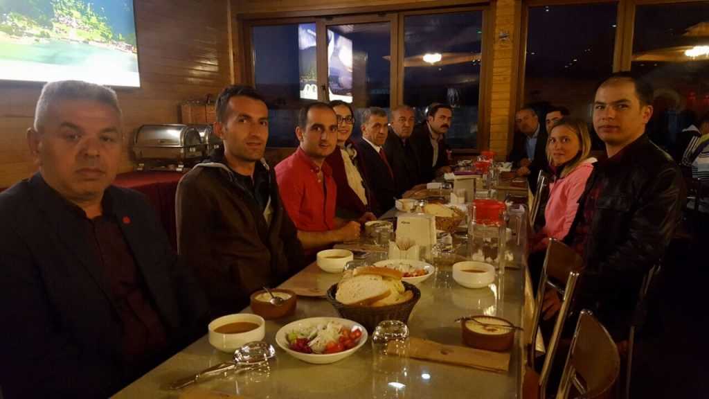 Bitlisli 100 öğrenci Çaykara'da 6
