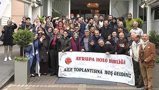 Hololular Frakfurt’ta buluştu