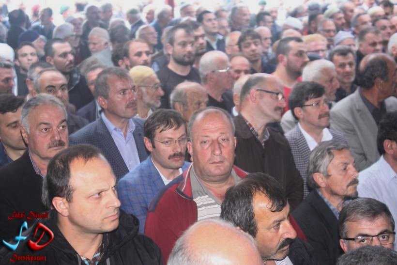 Büyükşehir Meclis Üyesi Hüseyin Dereli toprağa verildi 3