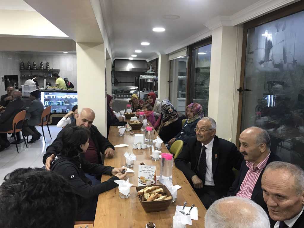 Şehit yakınları ve gaziler iftarda buluştu 4