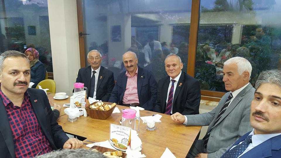 Şehit yakınları ve gaziler iftarda buluştu 6