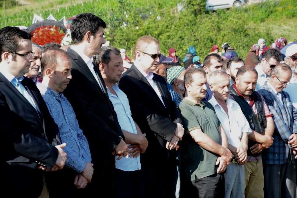 Çaykara genç polis Muhammet'i dualarla uğurladı 2