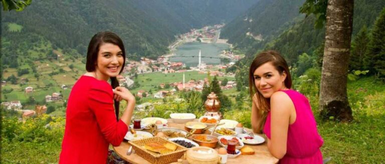 Uzungöl’ü 11 ayda 678 bin 433 turist ziyaret etti