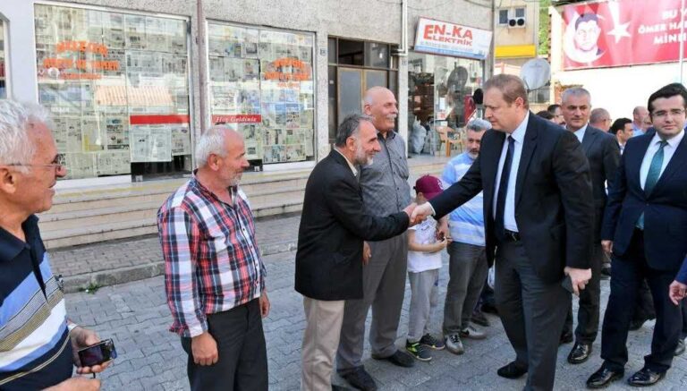 Vali Yavuz Dernekpazarı’nda incelemelerde bulundu