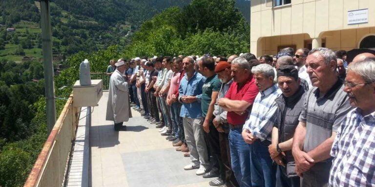 Uzungöl’de Ayşe Aygün Toprağa verildi