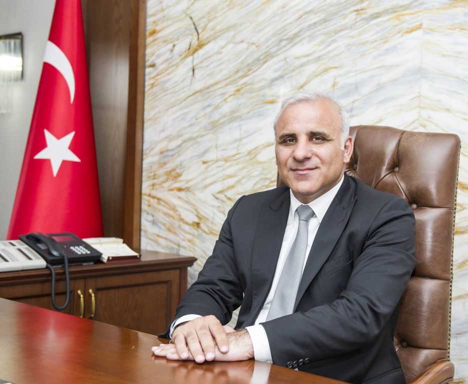 Hemşehrimiz Vali Murat Zorluoğlu Van'da göreve başladı 2
