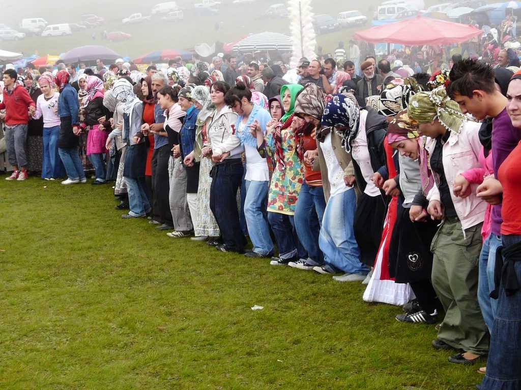 5 Ağustos  Kurtdağı Yayla Şenliklerinde Sahne alacak sanatçılar