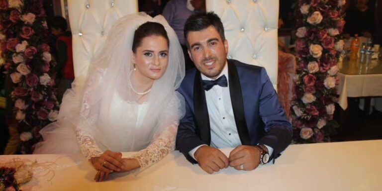 Ayfer ile Sinan Muratlarına erdiler