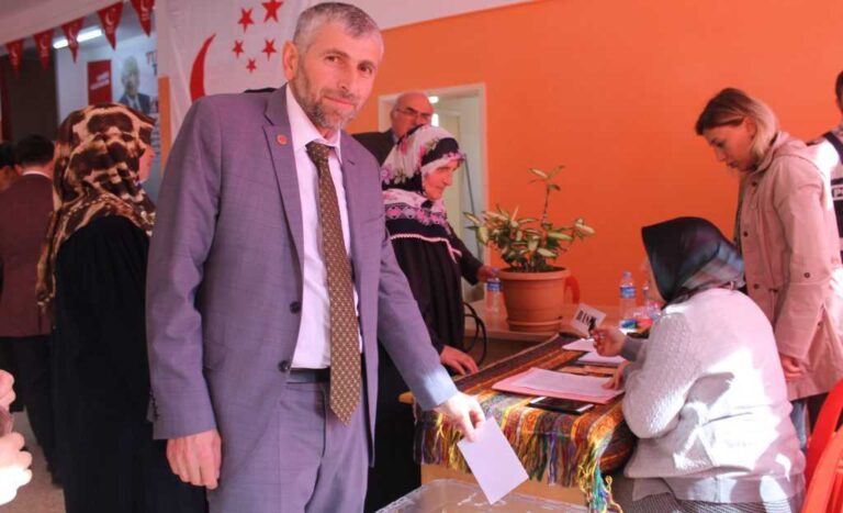 Kadıoğlu yeniden Başkan