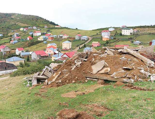 Star gazetesi yazarı Halime Kökçe 10 yıl sonra da yayla mayla kalmaz !