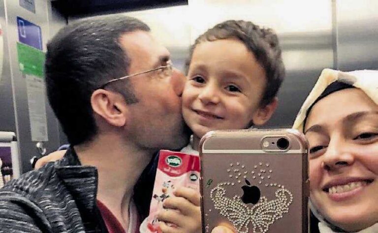 Şehit Kaymakam ata toprağında hatimlerle anıldı