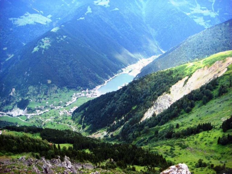 Uzungöl’ün tabiat parkı statüsü iptal edilecek