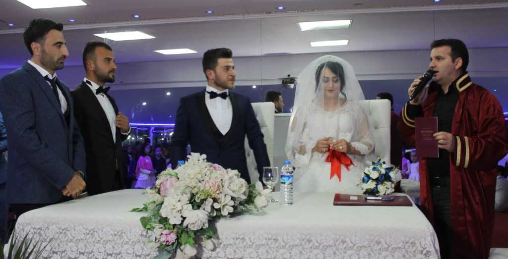Yasemin ile Serkan muradlarına erdiler 10