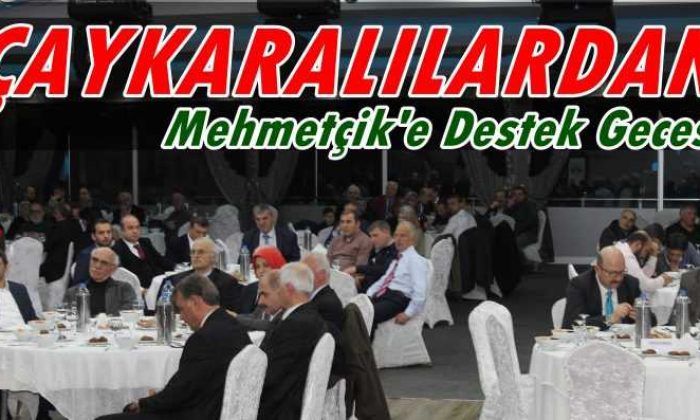 Çaykara-Dernekpazarlılar Mehmetçik’e destek için kucaklaştı