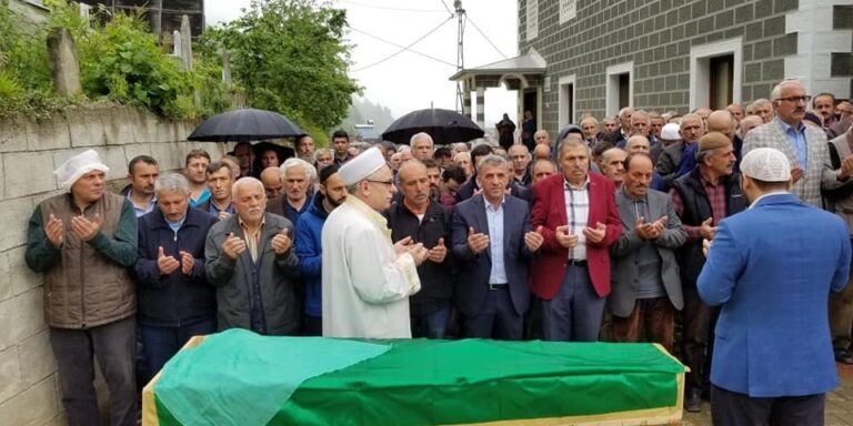 Şahinkaya’da Güllü Uysal toprağa verildi