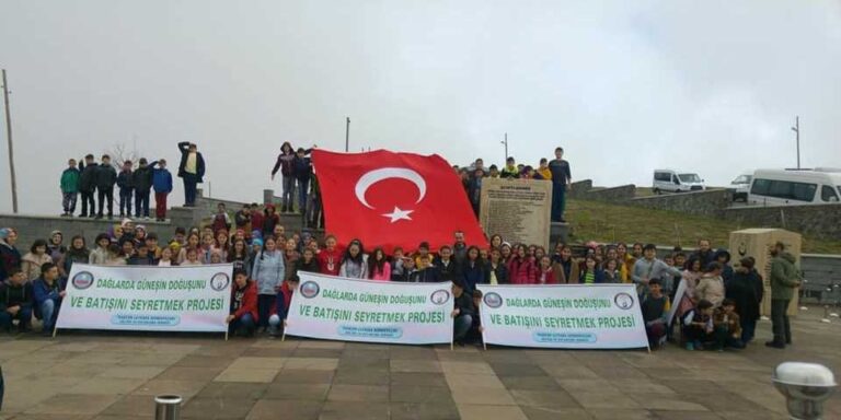 Çaykaralı  Öğrenciler güneşin doğuşunu ve batışını izlediler