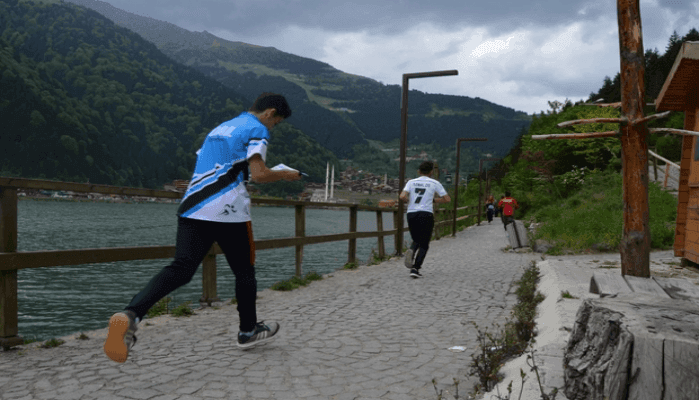 Dünyaca ünlü Uzungöl’de Okullar Arası Oryantiring Heyecanı
