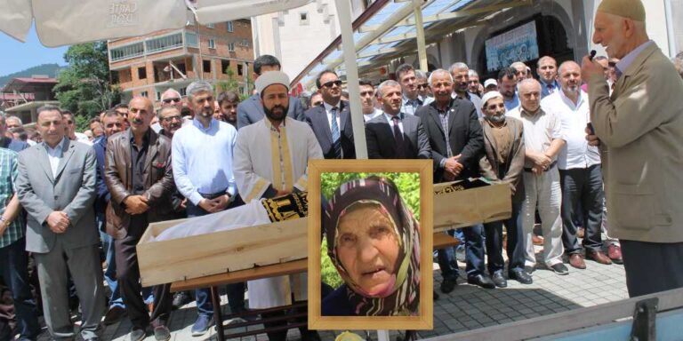 Taşkıran’da Ayşe Aydın’a son görev