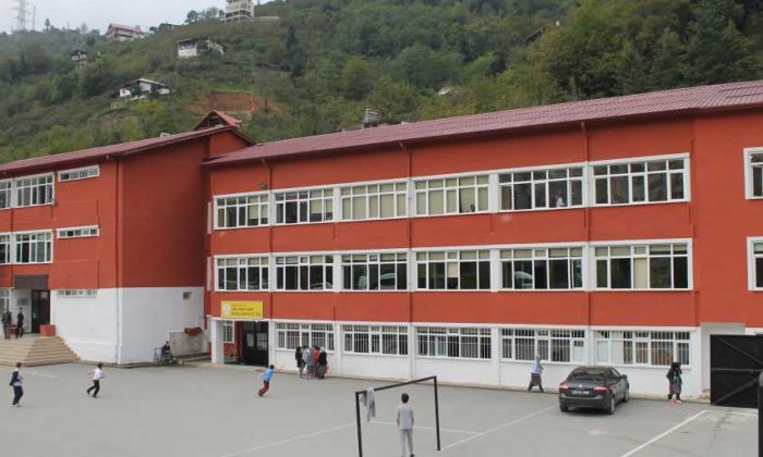 Okul Önlerinde Trafik Güvenliği Sağlanacak