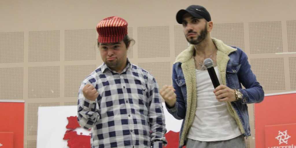 Türkiye'de İlk Tüm Engelliler Sanat Akademisi 1