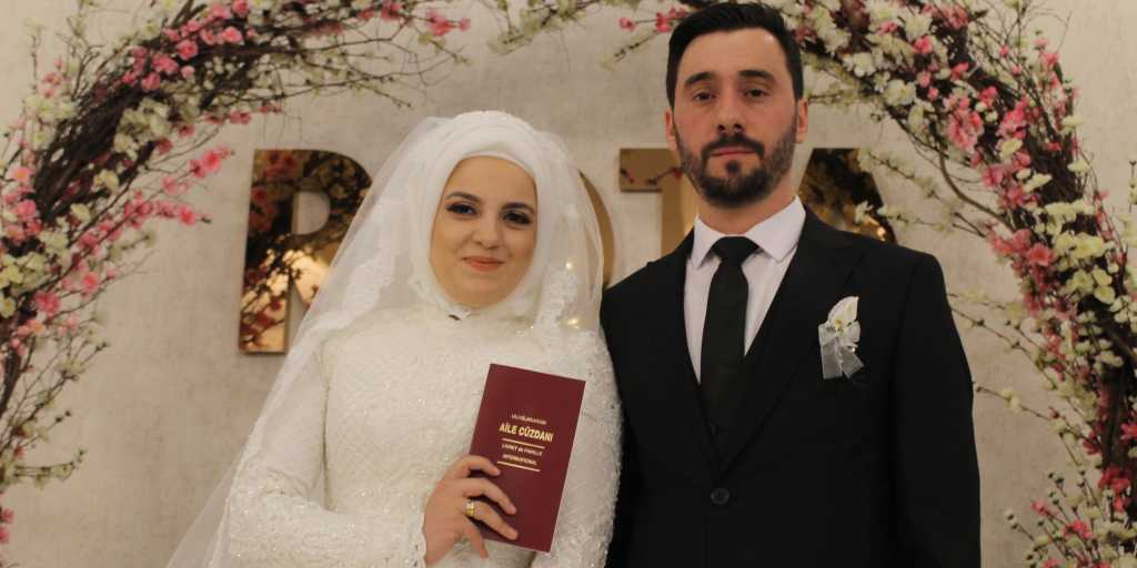 Bayburt’tan Taşkıran’a gelin geldi