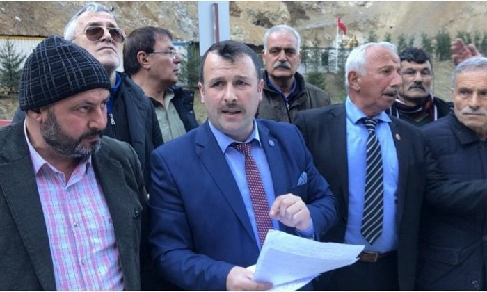 32 muhtardan ortak taş ocağı tepkisi