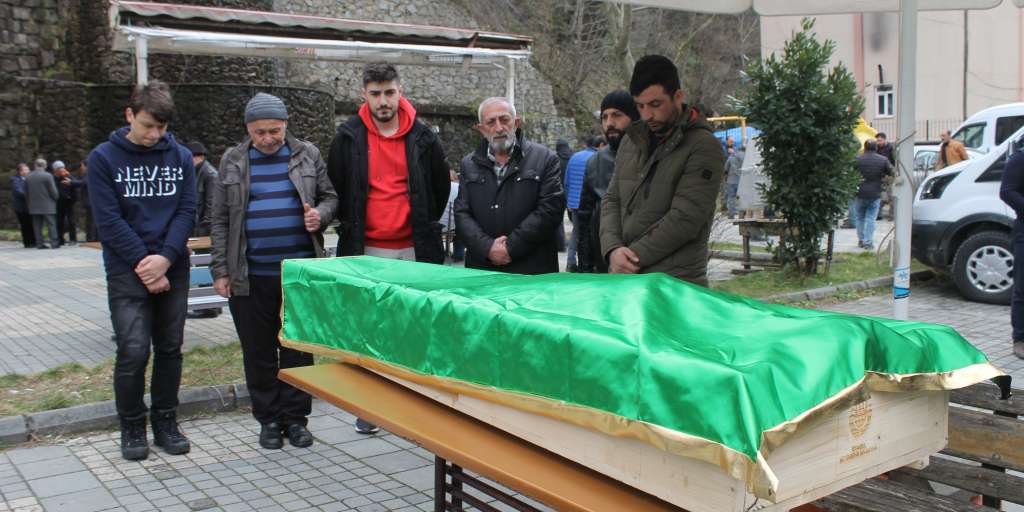 İsmail Albayrak sonsuza uğurlandı 1 İsmail Albayrak sonsuza uğurlandı 1