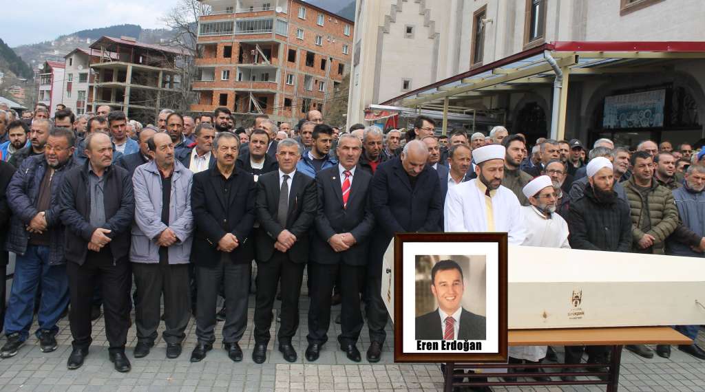 Eren Genç Yaşta toprağa verildi