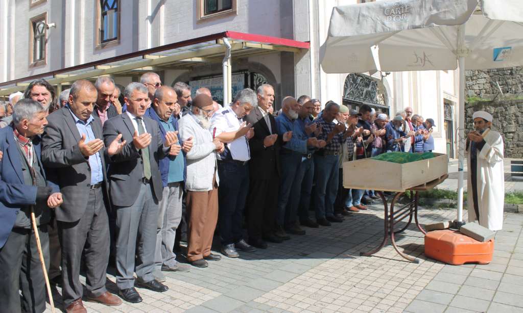 Taşkıran’da Fatma Erdoğan’a son görev