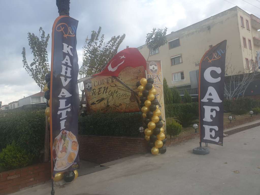 Kuymak Akhisar’da Cafe Ren’in açılışı yapıldı 7