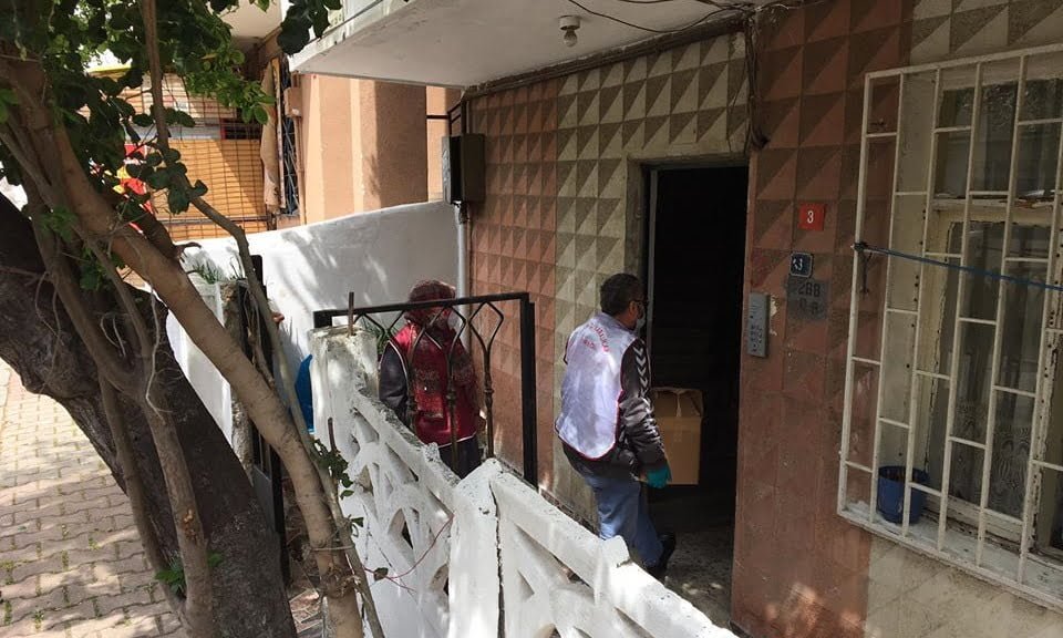 Çaykaralılar Derneği Ramazan ikram paketini ihtiyaç sahiplerine ulaştırdı 9