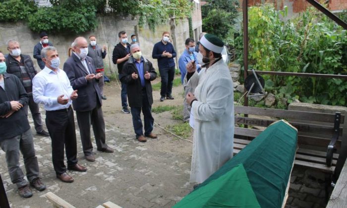 Taşkıran’dan Emine Şahin sonsuza uğurlandı
