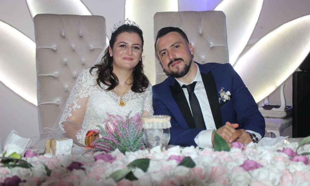 Trabzon’dan Çaykara’ya gelin geldi