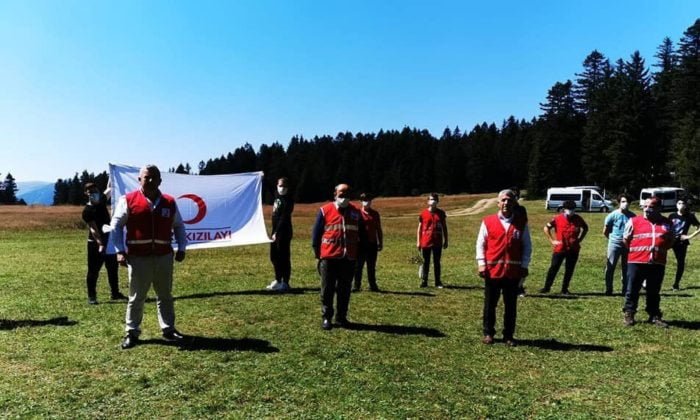 Çaykara Kızılay Şubesinden öğrencilere moral gezisi
