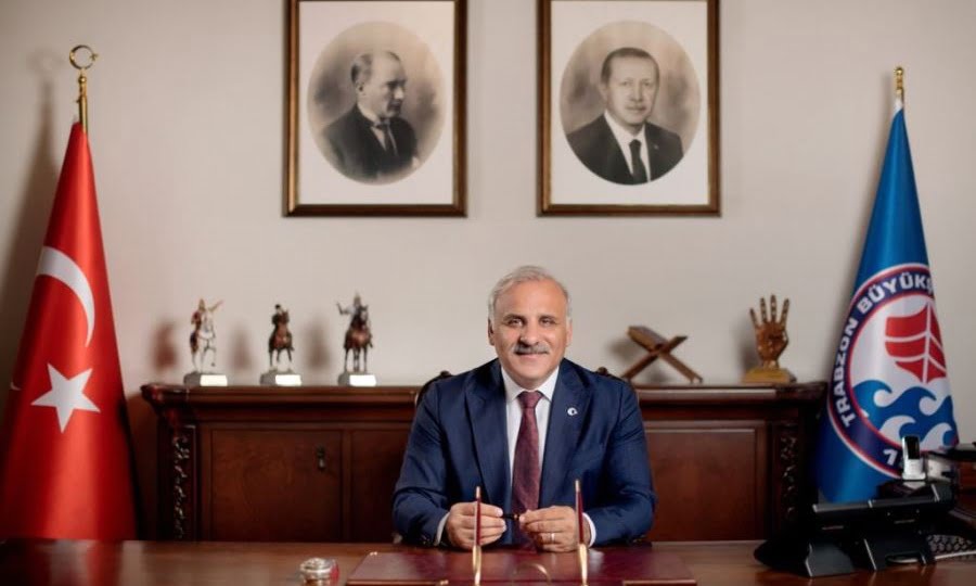 Büyükşehir Belediye Başkanı Zorluoğlu’ndan Bayram mesajı