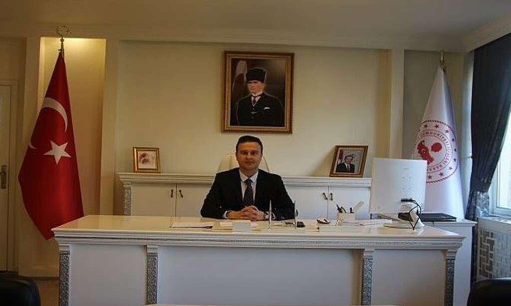 Dernekpazarı yeni kaymakamı Anıl Adıgüzel oldu