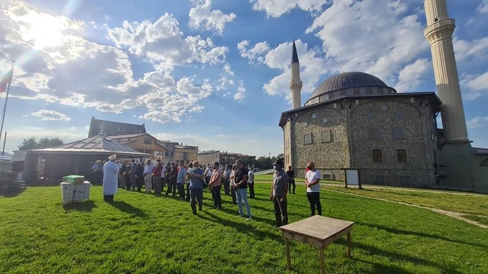 Kaza kurbanı kız çocuğu Sultanmurat’ta defnedildi