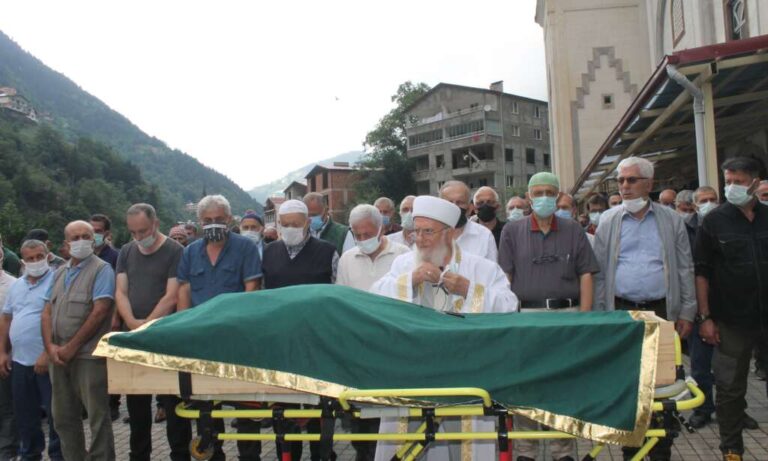 Taşkıran Mahallesinden Zennure Albayrak son yolculuğuna uğurlandı