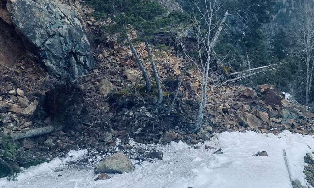 Yaylaönü Mahallesinde heyelan meydana geldi