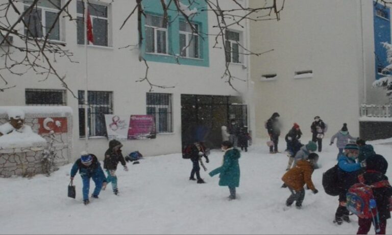 Çaykara ve Dernekpazarı’nda Eğitime bir gün daha ara verildi