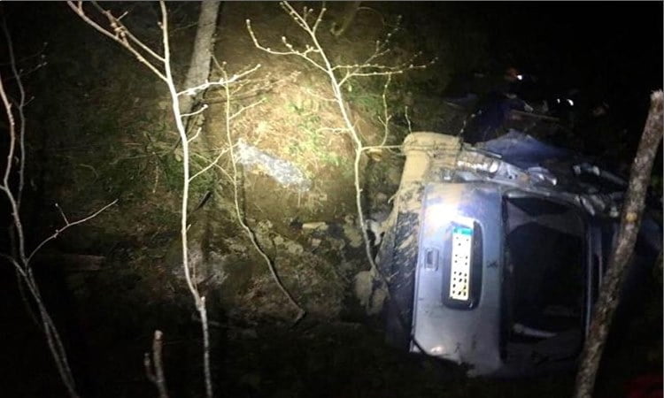 Dernekpazarı’nda Trafik kazası 2 kişi hayatını kaybetti