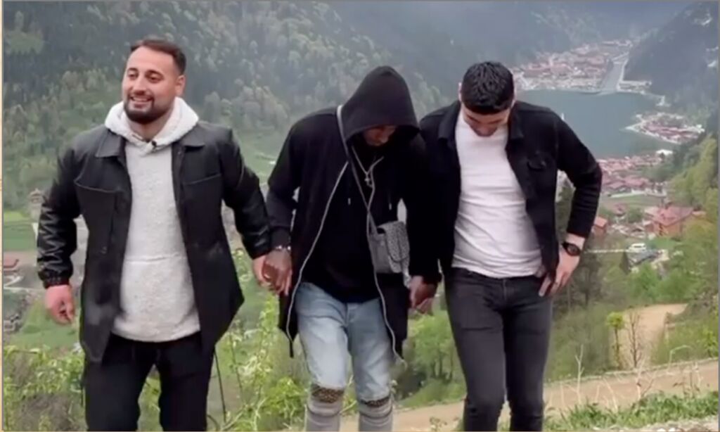 Trabzonsporlu Futbolcu Tatil için Uzungöl’de