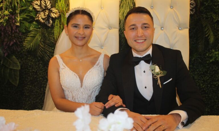 Abdülmecit Nesrin’ine kavuştu