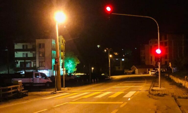 Taşkıran Mahallesi Trafik ışıklarına kavuştu