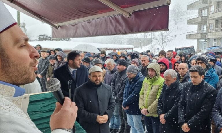 Çaykaralı Depremzedeler sonsuza uğurlandılar