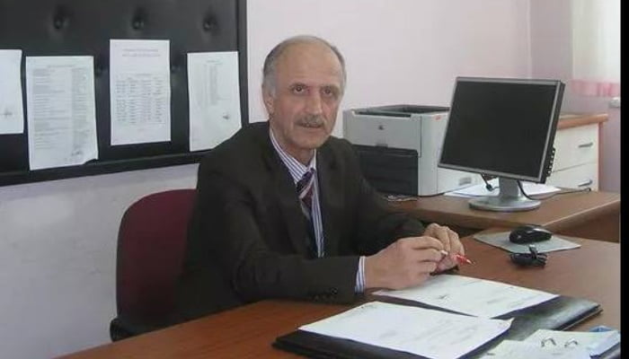 Yeşillan mahallesinden emekli öğretmen Hasan Karaca vefat etti