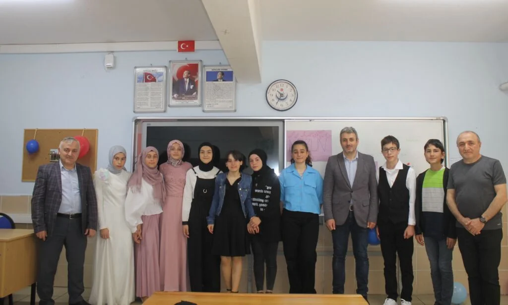 Taşkıran Eğitim Kurumlarında karne heyecanı 2