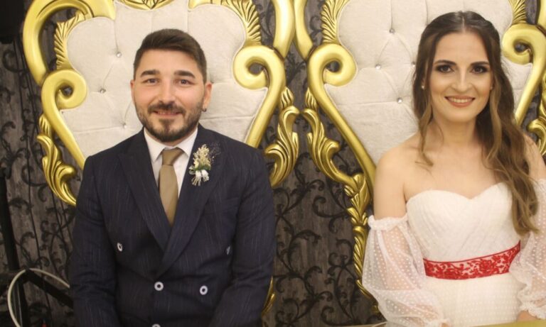 Hale ile Alperen’in en mutlu günü